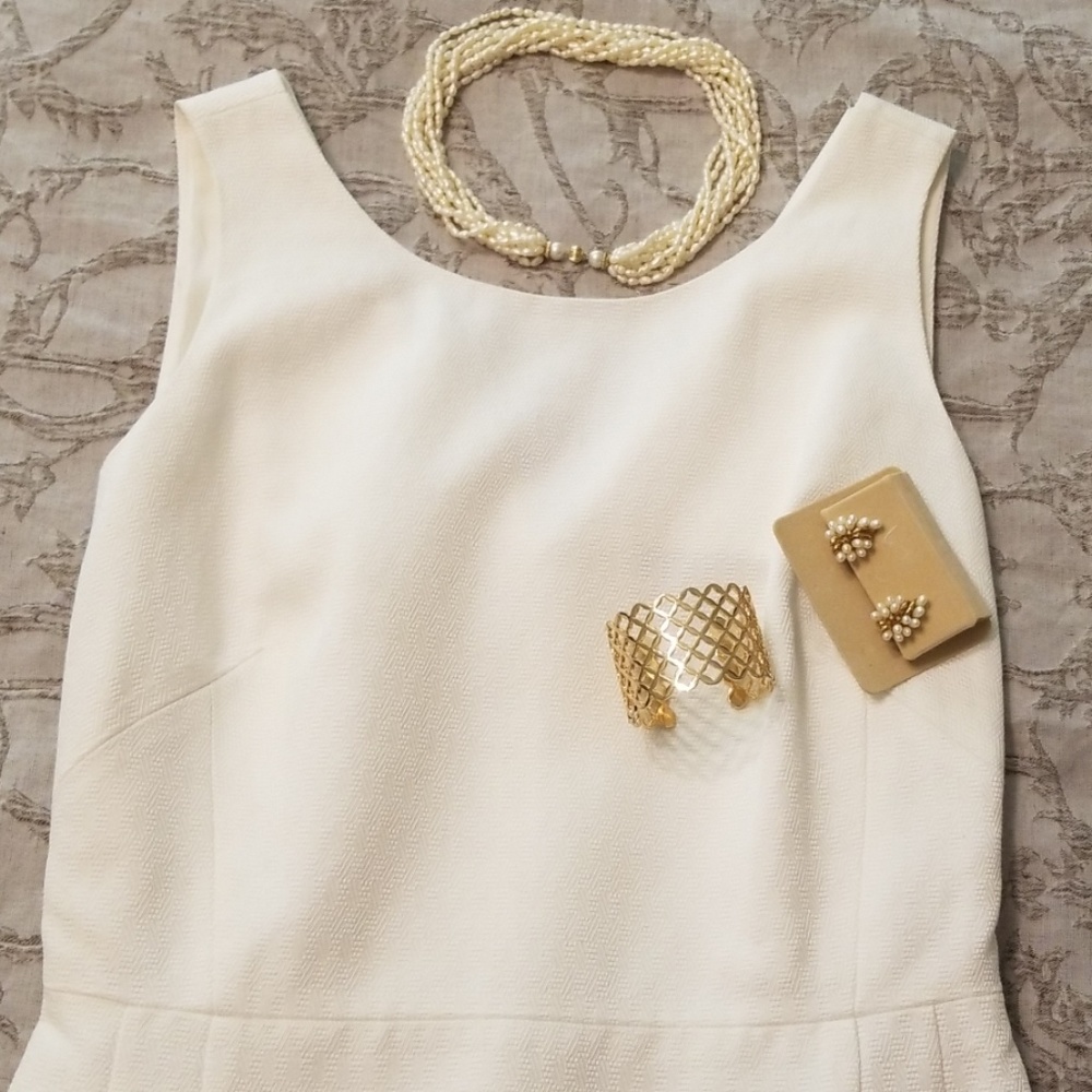 Brooks Brothers White Dress 6, 4 Silk, Wedding